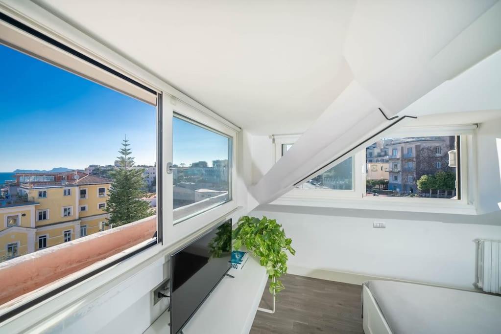 The Attic 'Panorama' Apartamento Nápoles Exterior foto